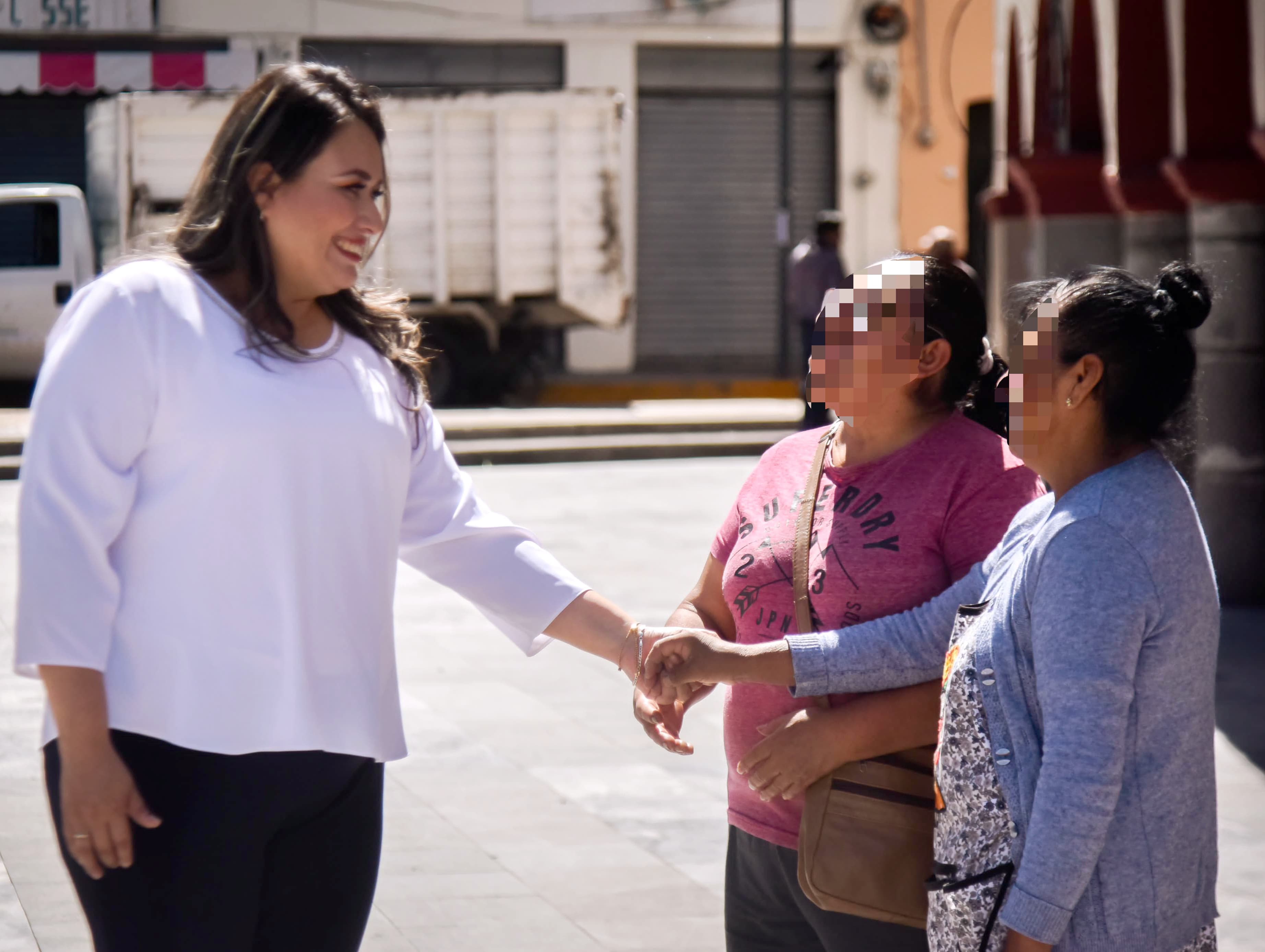 Blanca Angulo impulsa la atención integral a las mujeres de Chiautempan